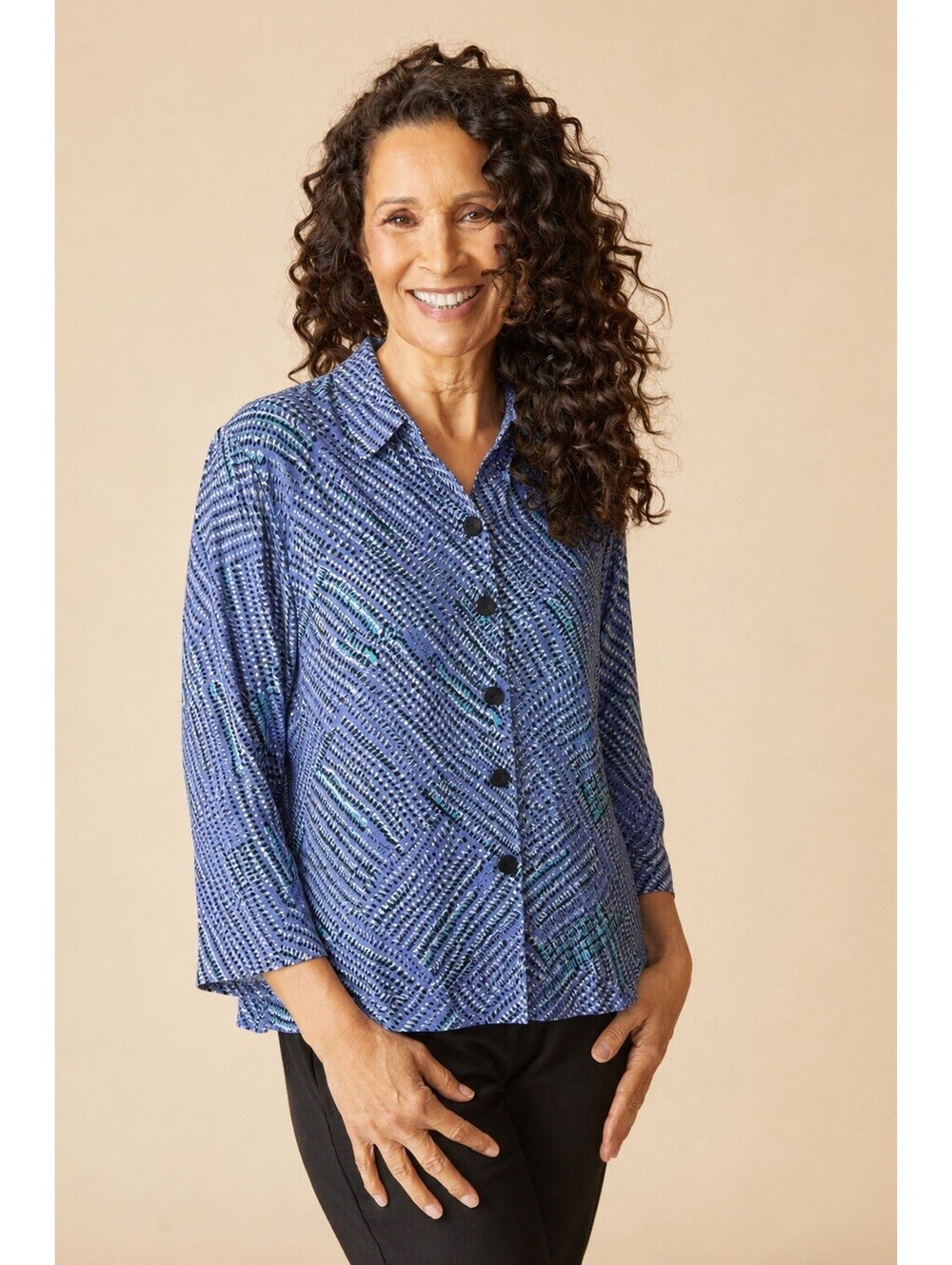 Habitat Women’s Size Medium Blue Artsy Blouse Shirt Top Wearable Art Abstract